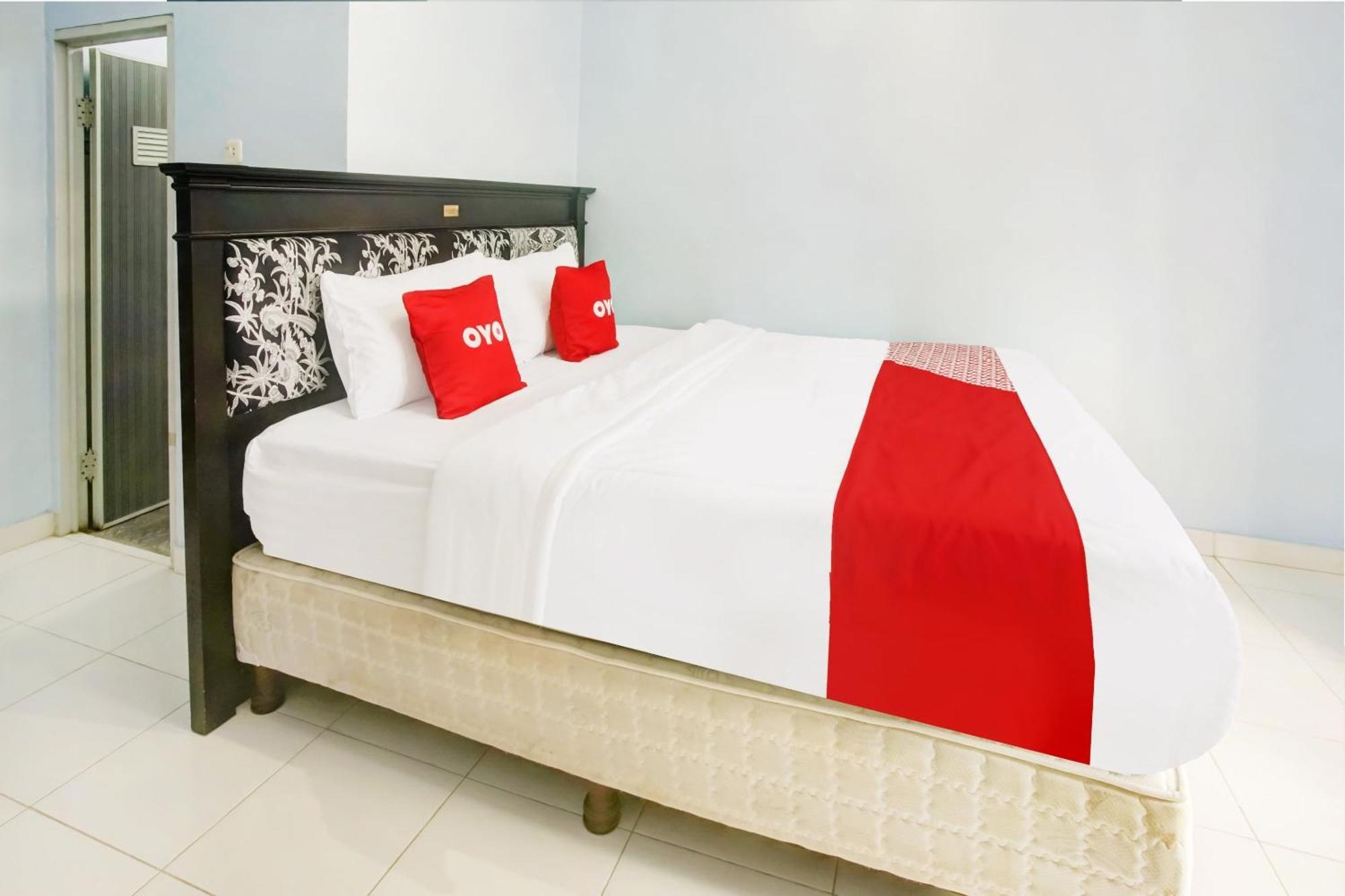 Oyo Life 3982 Azka Homestay Syariah Bandar Lampung Buitenkant foto