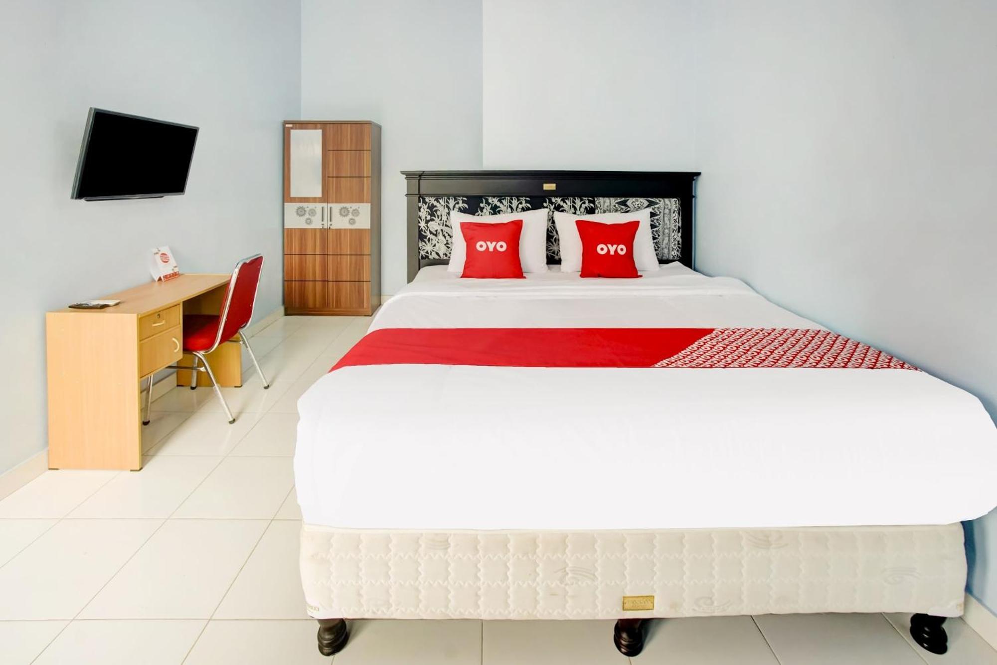 Oyo Life 3982 Azka Homestay Syariah Bandar Lampung Buitenkant foto