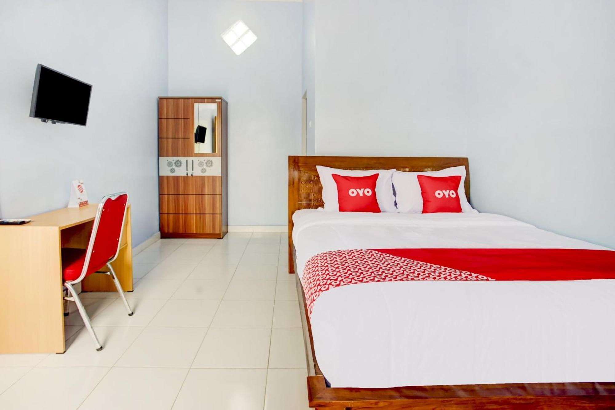 Oyo Life 3982 Azka Homestay Syariah Bandar Lampung Buitenkant foto